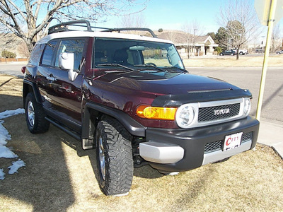 toyota fj cruiser 2007 maroon suv gasoline 6 cylinders 4 wheel drive 5 speed manual 81212