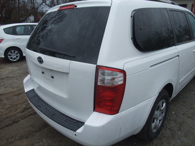 kia sedona