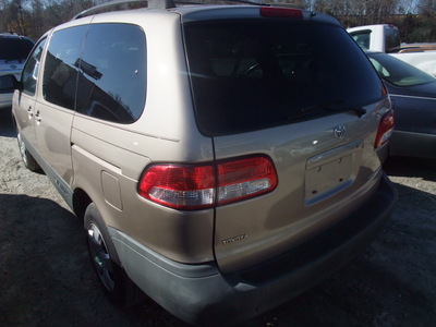 toyota sienna