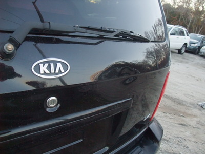 kia sedona