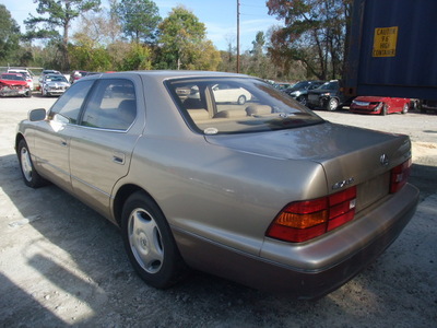 lexus   ls400