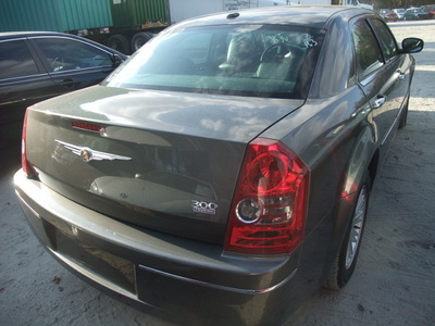 chrysler 300 touring