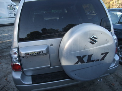 suzuki xl7