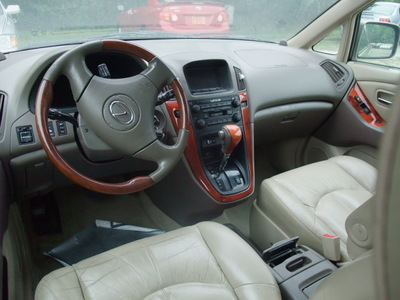 lexus rx300