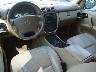 mercedes benz ml320