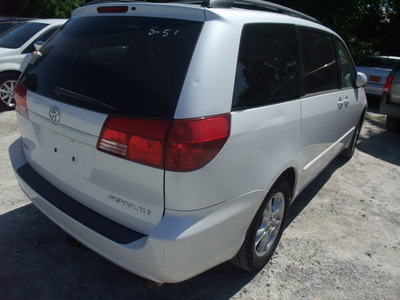 toyota sienna