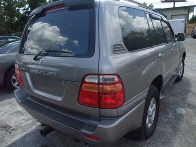 toyota  landcruiser