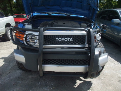 toyota fj cruiser