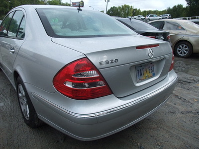 mercedes benz e320