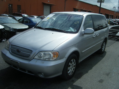 kia sedona