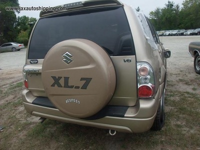 suzuki xl7