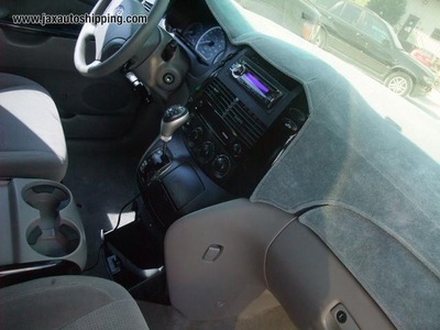 toyota sienna ce le