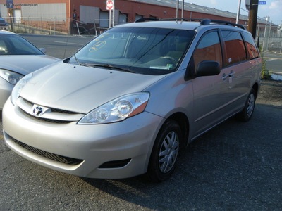 toyota sienna