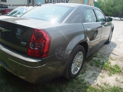 chrysler 300 touring