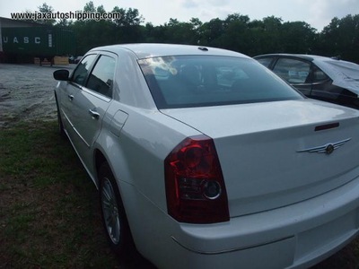 chrysler 300 touring