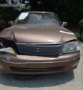 lexus ls400