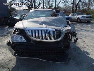 lincoln town car