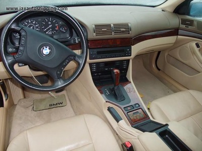 bmw 525i