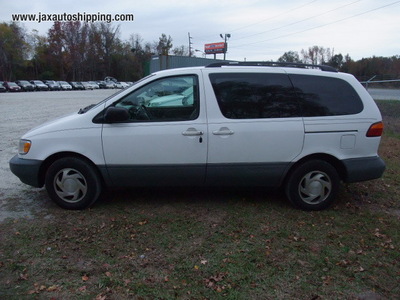 toyota sienna