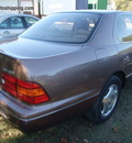 lexus ls400