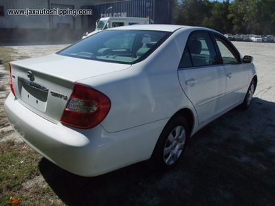 2004 toyota camry