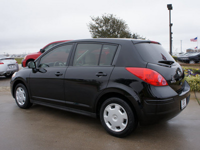 nissan versa 2009 black hatchback gasoline 4 cylinders front wheel drive automatic with overdrive 76018
