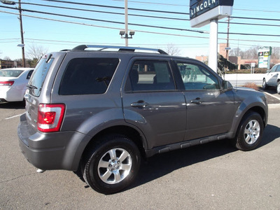 ford escape 2011 gray suv limited flex fuel 6 cylinders all whee drive automatic 08902
