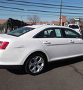ford taurus 2011 white sedan sel gasoline 6 cylinders front wheel drive automatic 08902