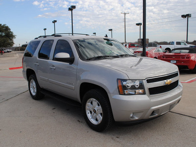 chevrolet tahoe 2007 silver suv lt gasoline 8 cylinders rear wheel drive automatic 76087