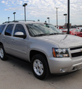 chevrolet tahoe 2007 silver suv lt gasoline 8 cylinders rear wheel drive automatic 76087