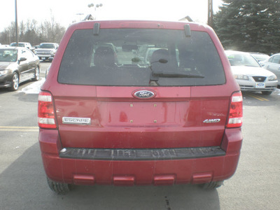 ford escape 2009 red suv xlt gasoline 6 cylinders 4 wheel drive automatic 13502