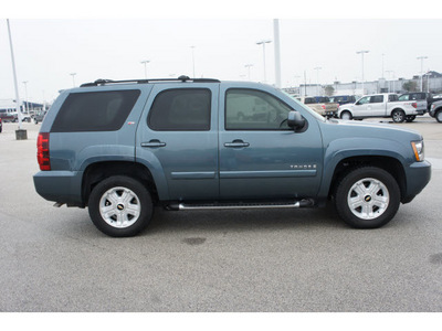 chevrolet tahoe 2009 blue suv ltz flex fuel 8 cylinders 2 wheel drive automatic 77388