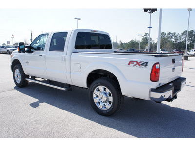 ford f 250 super duty 2012 white lariat biodiesel 8 cylinders 4 wheel drive automatic 77388