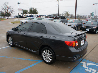 toyota corolla 2009 dk  gray sedan s gasoline 4 cylinders front wheel drive automatic 76210