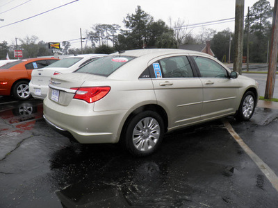 chrysler 200 2011 gold sedan lx gasoline 4 cylinders front wheel drive automatic 32447