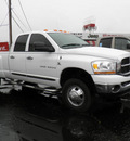 dodge ram 3500 2006 white diesel 6 cylinders 4 wheel drive automatic with overdrive 32447