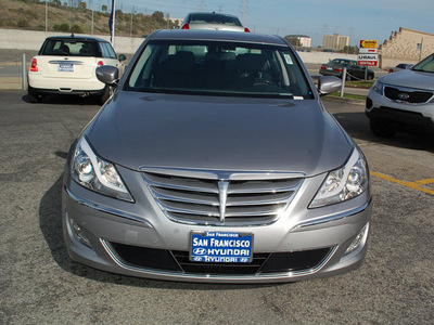 hyundai genesis 2012 gray sedan 4 6l v8 gasoline 8 cylinders rear wheel drive automatic 94010