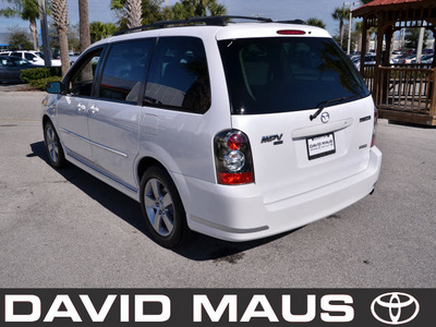 mazda mpv 2005 white van es gasoline 6 cylinders front wheel drive automatic 32771
