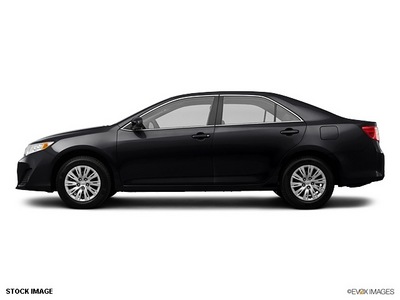 toyota camry 2012 sedan se gasoline 4 cylinders front wheel drive not specified 91731