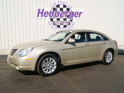 chrysler sebring 2010 white gold sedan limited gasoline 4 cylinders front wheel drive automatic 80905