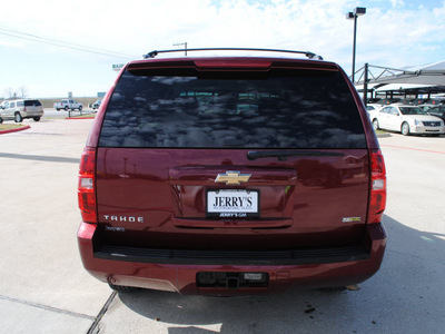 chevrolet tahoe 2008 red suv lt flex fuel 8 cylinders 2 wheel drive automatic 76087