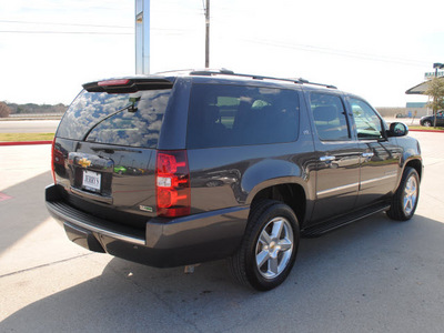 chevrolet suburban 2011 gray suv ltz flex fuel 8 cylinders 4 wheel drive automatic 76087