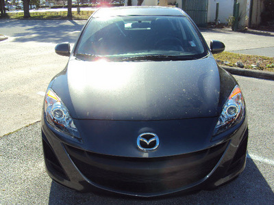 mazda mazda3i 2011 gray sedan touring gasoline 4 cylinders front wheel drive automatic 32901