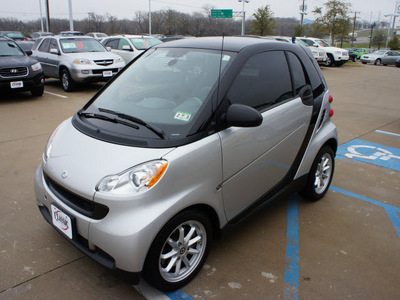 smart fortwo 2009 silver coupe passion gasoline 3 cylinders rear wheel drive automatic 76210