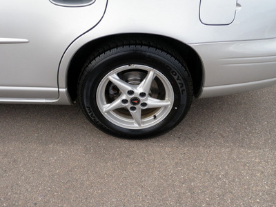 pontiac grand prix 2003 silver sedan se gasoline 6 cylinders front wheel drive 4 speed automatic 55313