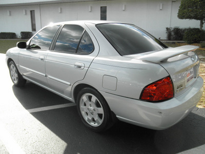 nissan sentra 2005 silver sedan 1 8 s gasoline 4 cylinders front wheel drive automatic 34474