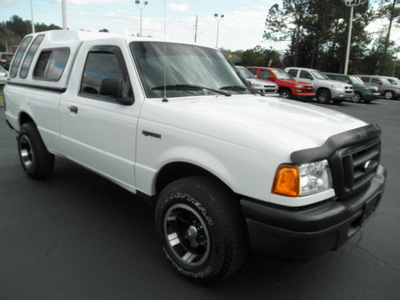 ford ranger 2004 white pickup truck xl gasoline 4 cylinders rear wheel drive 5 speed manual 34474