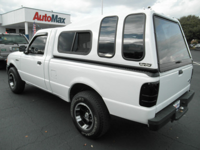 ford ranger 2004 white pickup truck xl gasoline 4 cylinders rear wheel drive 5 speed manual 34474