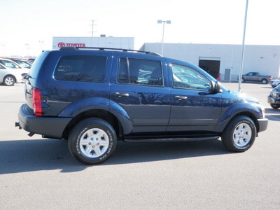 dodge durango 2005 dk  blue suv sxt gasoline 8 cylinders 4 wheel drive automatic with overdrive 56001