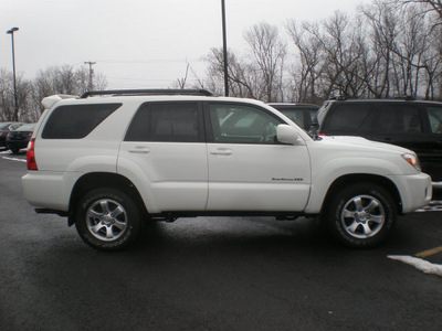 toyota 4runner 2008 white suv gasoline 6 cylinders 4 wheel drive automatic 13502